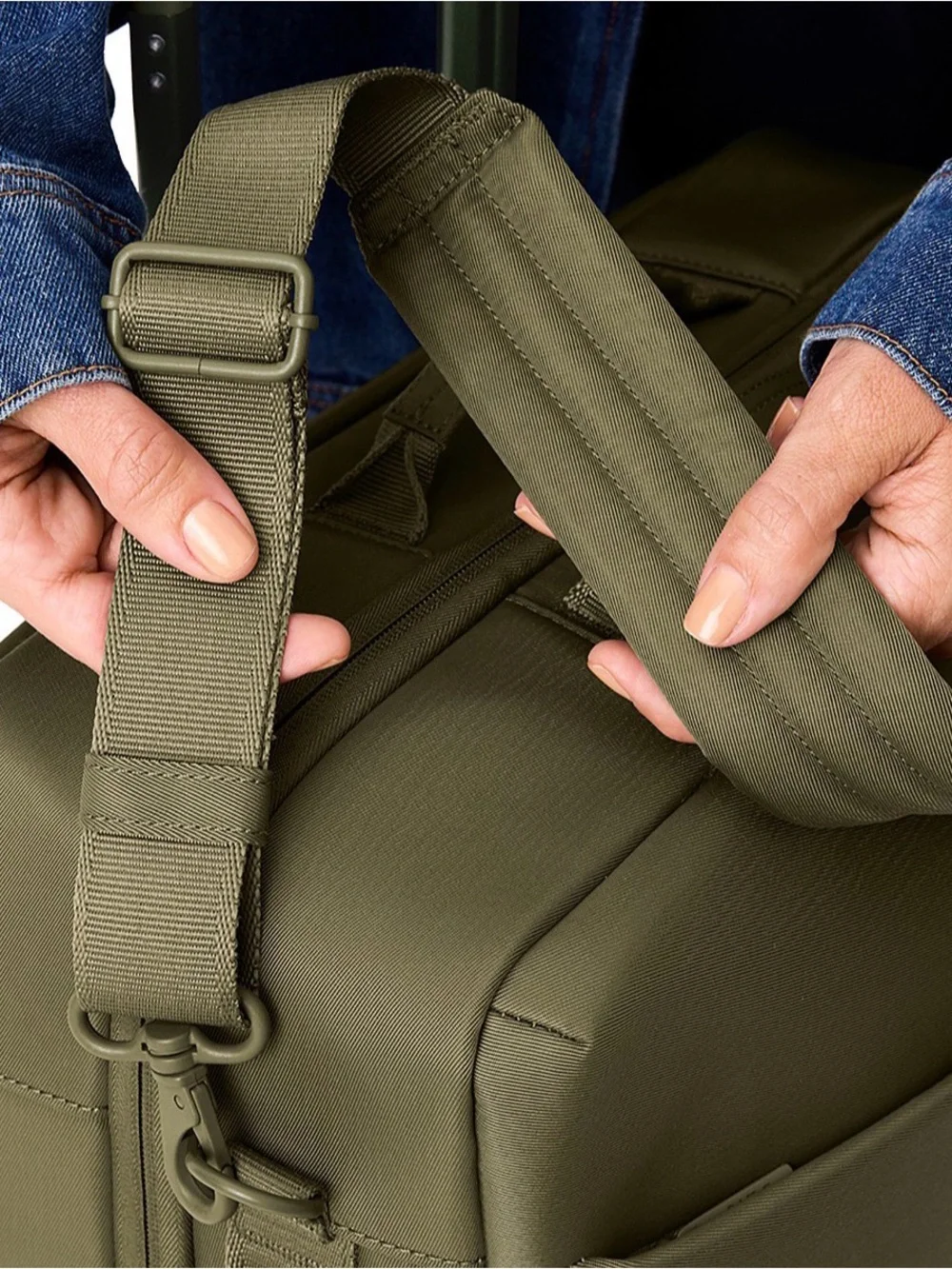 BEIS Olive Green Laptop Bag with Adjustable Shoulder Strap